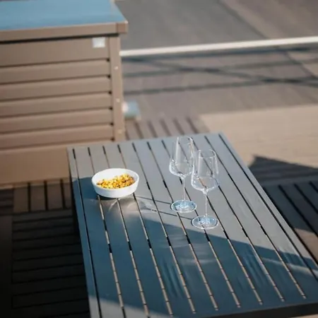 Hausboot Seeblick - Lp7