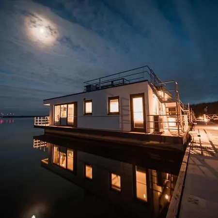 Hausboot Seeblick - Lp7 보트호텔