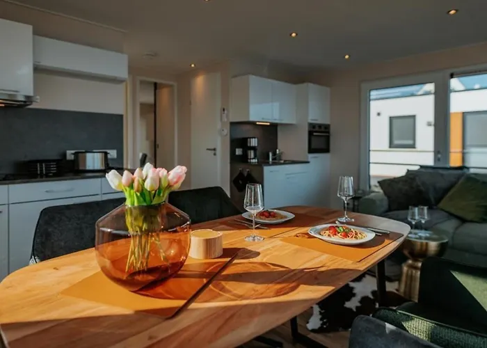 Hausboot Seeblick - Lp7 *